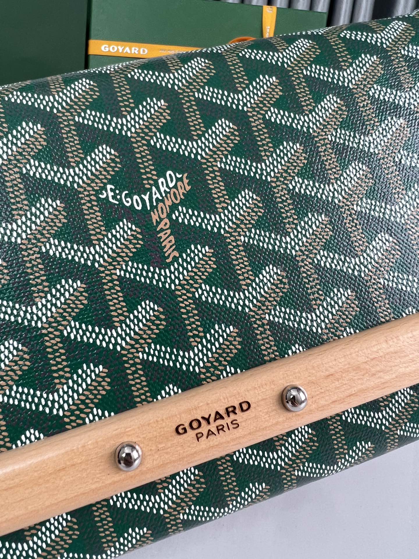 Goyard Monte-Carlo Small Pouch Green Handbag Crossbody Bag with Adjustable Strap 7 i1688924376 9127 6