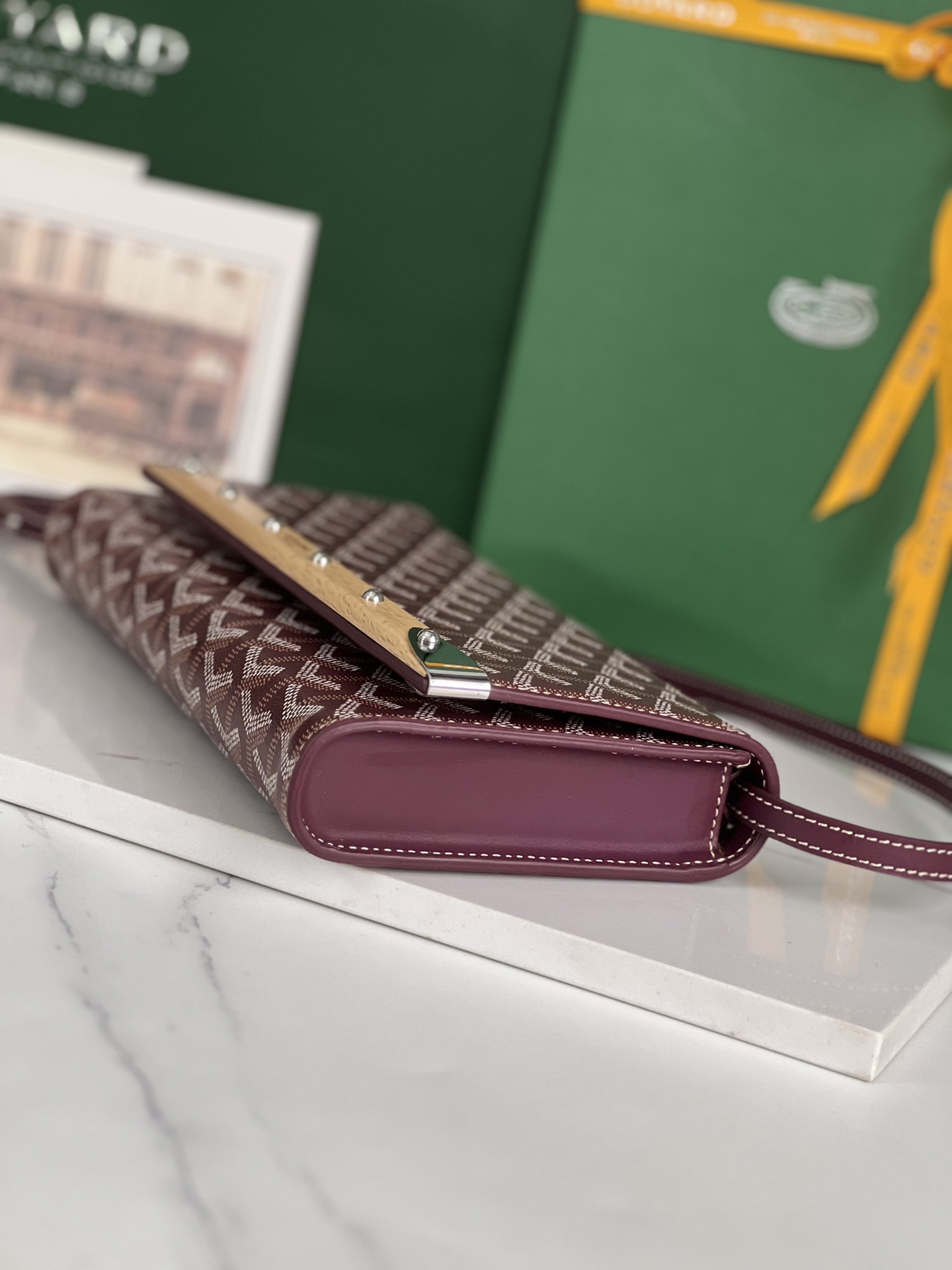 Goyard Monte Carlo Clutch: Elegant Handbag with Adjustable Shoulder Strap 2 i1688949507 3295 1