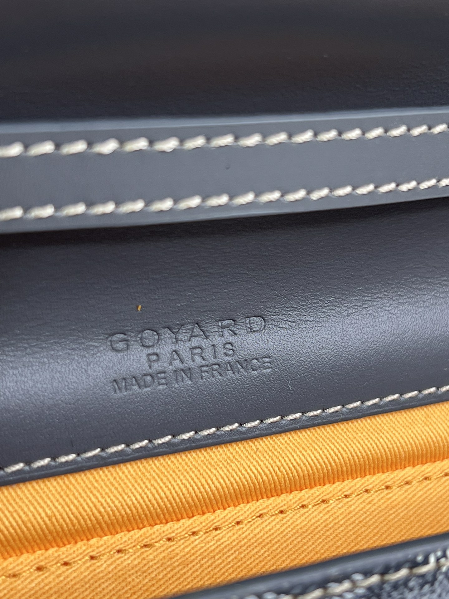 Goyard Monte-Carlo Small Clutch Handbag with Adjustable Shoulder Strap 8 i1688949608 5409 5