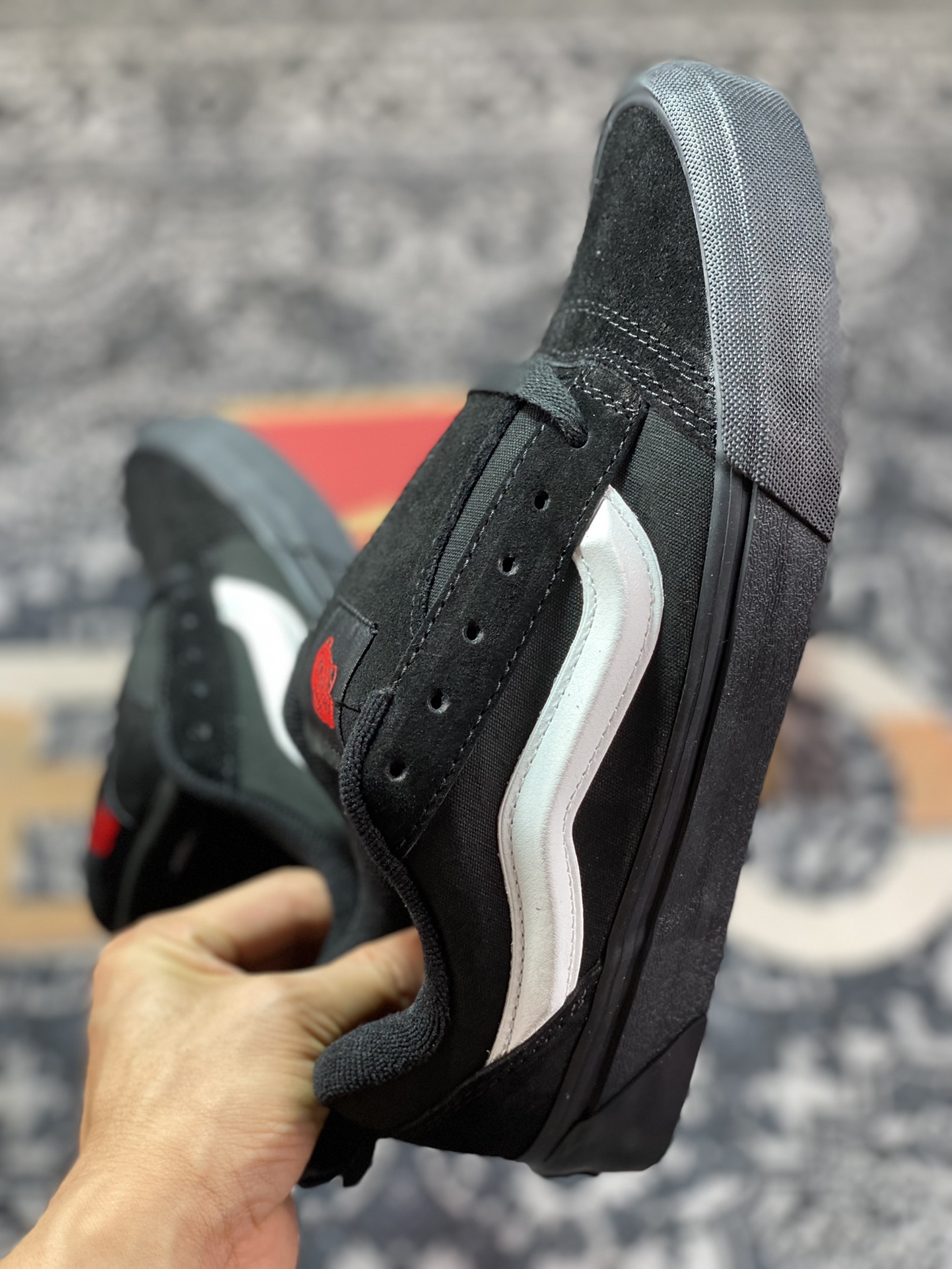 170 vans kun skool 面包黑武士