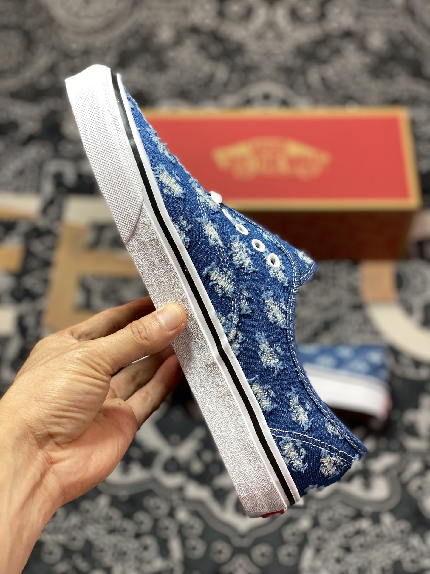 150 Vans Authentic 破洞牛仔 一脚蹬懒人套休闲滑板鞋