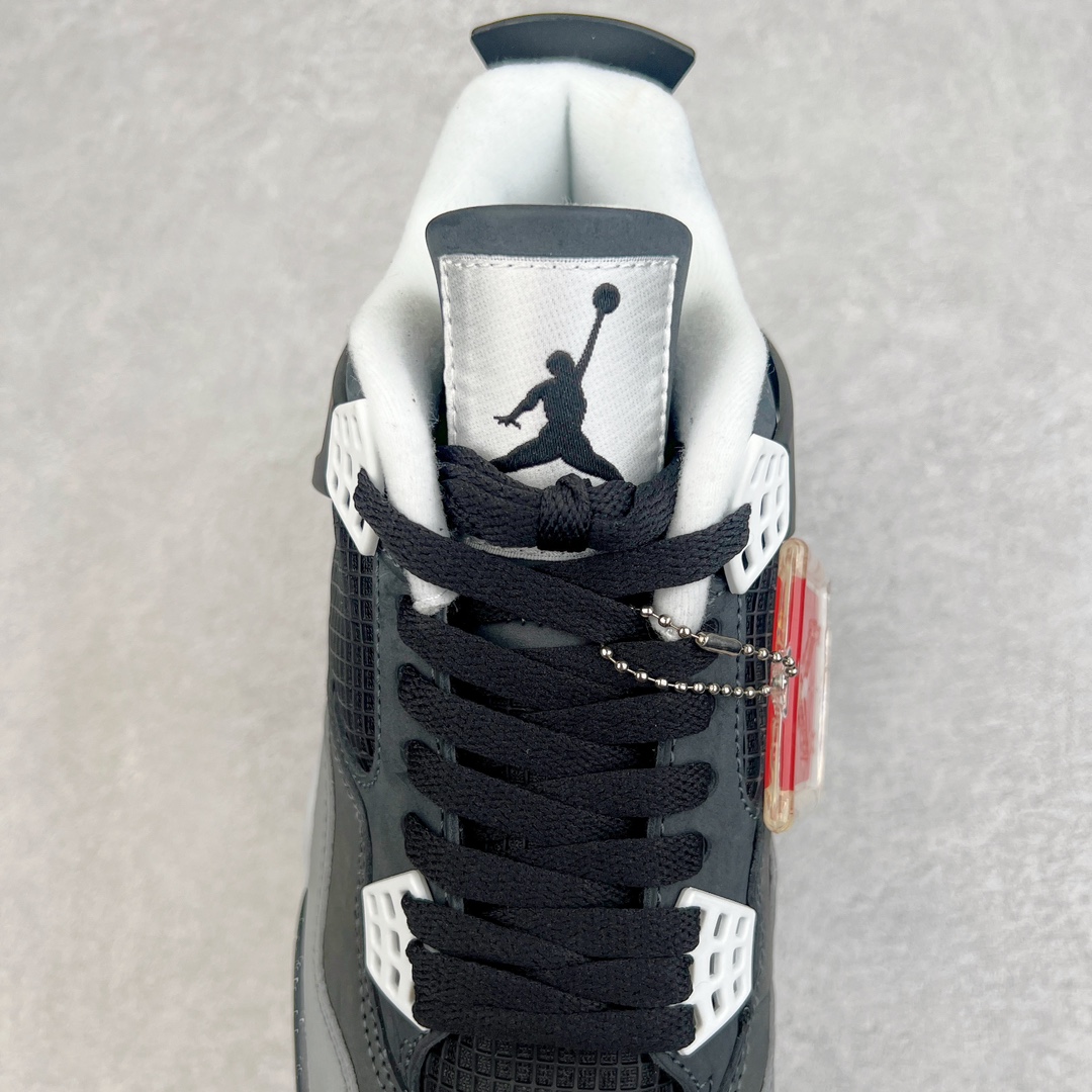 图片[5]-＃PB版 福利特价 Air Jordan AJ4 Retro 耗时半年巨作 全套原纸板楦头开发 调试30余版 确保原汁原味完美呈现四代版型 一比一鞋头弧度高度趴度鞋身弧度 此版本只针对中端市场 皮料材质有所更替 其他数据细节工艺流程均保持公司一致 细节品控鞋型随意秒杀市面3XX 4XX 原厂TPU网格鞋带扣 正确内里网布 菱角分明不变形无多余毛边 柔软性质感一致于原鞋 原厂织唛标 原厂飞人电绣工艺 独家绑鞋带手法 印刷中底布 四线拉帮 米色美纹纸贴合固定 进口港宝加持 后跟自然饱满 全鞋荧光划线卡点 追求极致完美 每一双都是工艺品 多重QC质检 超越公司货的品控标准 实实在在的免检产品 尺码：40 40.5 41 42 42.5 43 44 44.5 45 46 47.5-选品中心