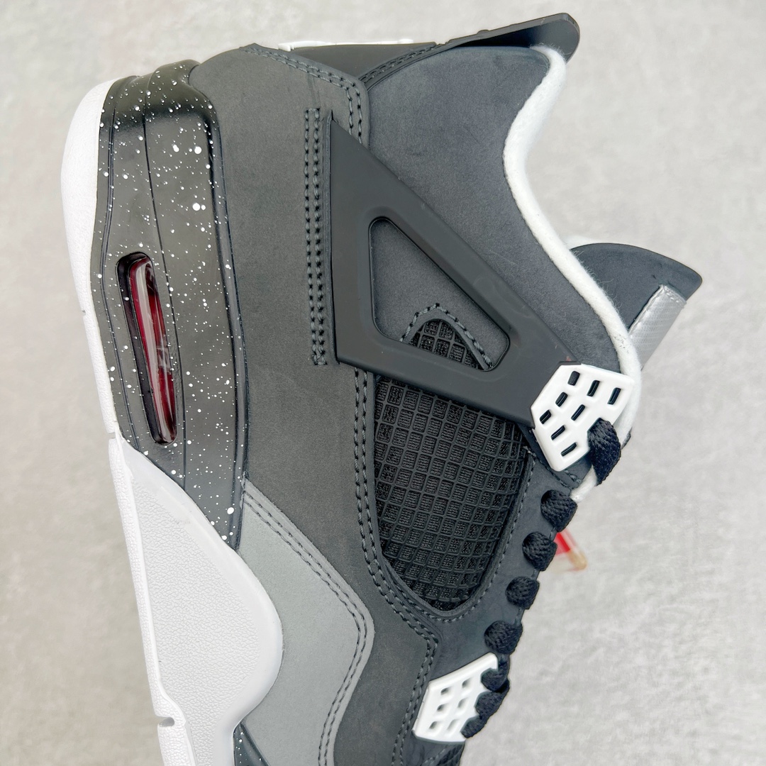 图片[6]-＃PB版 福利特价 Air Jordan AJ4 Retro 耗时半年巨作 全套原纸板楦头开发 调试30余版 确保原汁原味完美呈现四代版型 一比一鞋头弧度高度趴度鞋身弧度 此版本只针对中端市场 皮料材质有所更替 其他数据细节工艺流程均保持公司一致 细节品控鞋型随意秒杀市面3XX 4XX 原厂TPU网格鞋带扣 正确内里网布 菱角分明不变形无多余毛边 柔软性质感一致于原鞋 原厂织唛标 原厂飞人电绣工艺 独家绑鞋带手法 印刷中底布 四线拉帮 米色美纹纸贴合固定 进口港宝加持 后跟自然饱满 全鞋荧光划线卡点 追求极致完美 每一双都是工艺品 多重QC质检 超越公司货的品控标准 实实在在的免检产品 尺码：40 40.5 41 42 42.5 43 44 44.5 45 46 47.5-选品中心
