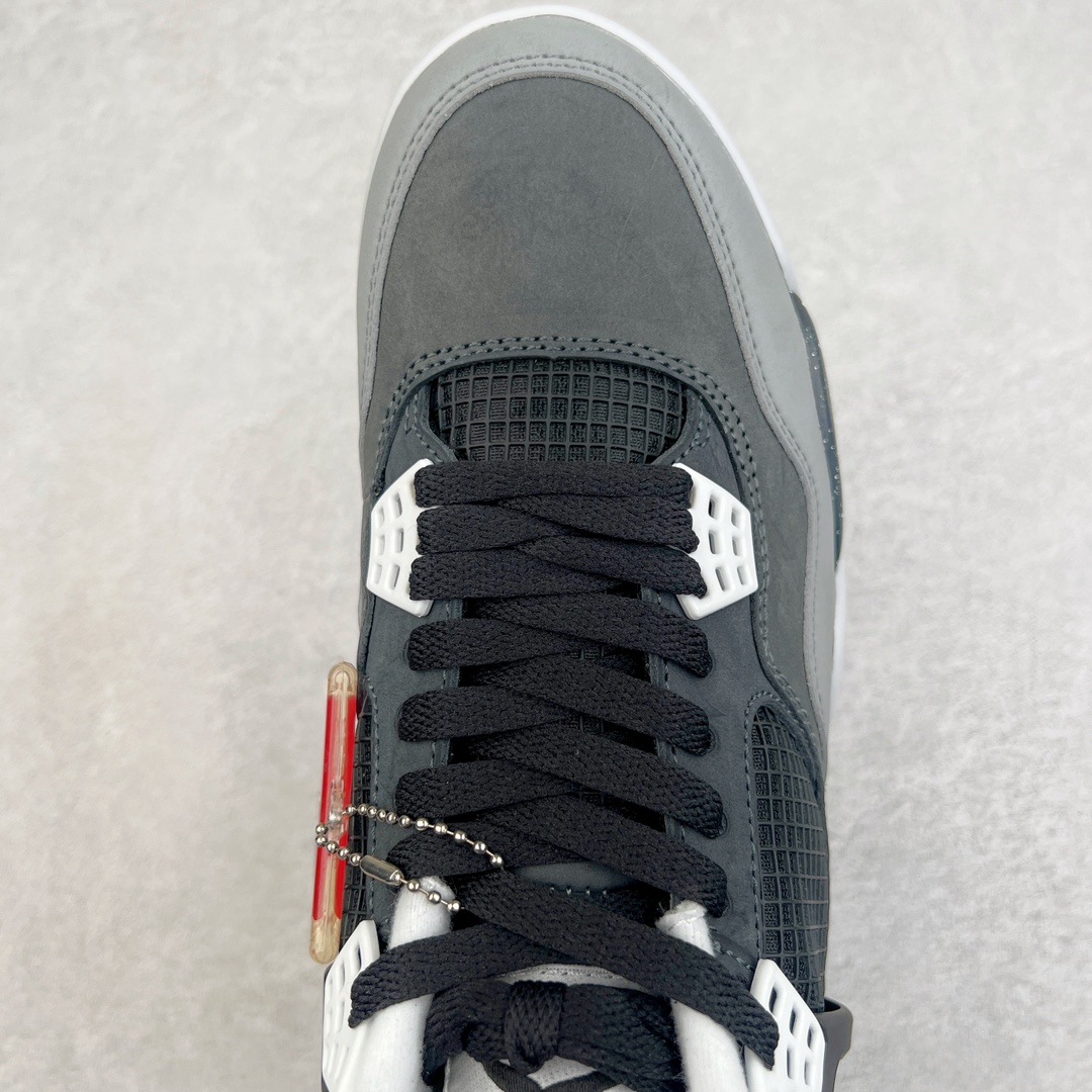 图片[4]-＃PB版 福利特价 Air Jordan AJ4 Retro 耗时半年巨作 全套原纸板楦头开发 调试30余版 确保原汁原味完美呈现四代版型 一比一鞋头弧度高度趴度鞋身弧度 此版本只针对中端市场 皮料材质有所更替 其他数据细节工艺流程均保持公司一致 细节品控鞋型随意秒杀市面3XX 4XX 原厂TPU网格鞋带扣 正确内里网布 菱角分明不变形无多余毛边 柔软性质感一致于原鞋 原厂织唛标 原厂飞人电绣工艺 独家绑鞋带手法 印刷中底布 四线拉帮 米色美纹纸贴合固定 进口港宝加持 后跟自然饱满 全鞋荧光划线卡点 追求极致完美 每一双都是工艺品 多重QC质检 超越公司货的品控标准 实实在在的免检产品 尺码：40 40.5 41 42 42.5 43 44 44.5 45 46 47.5-选品中心