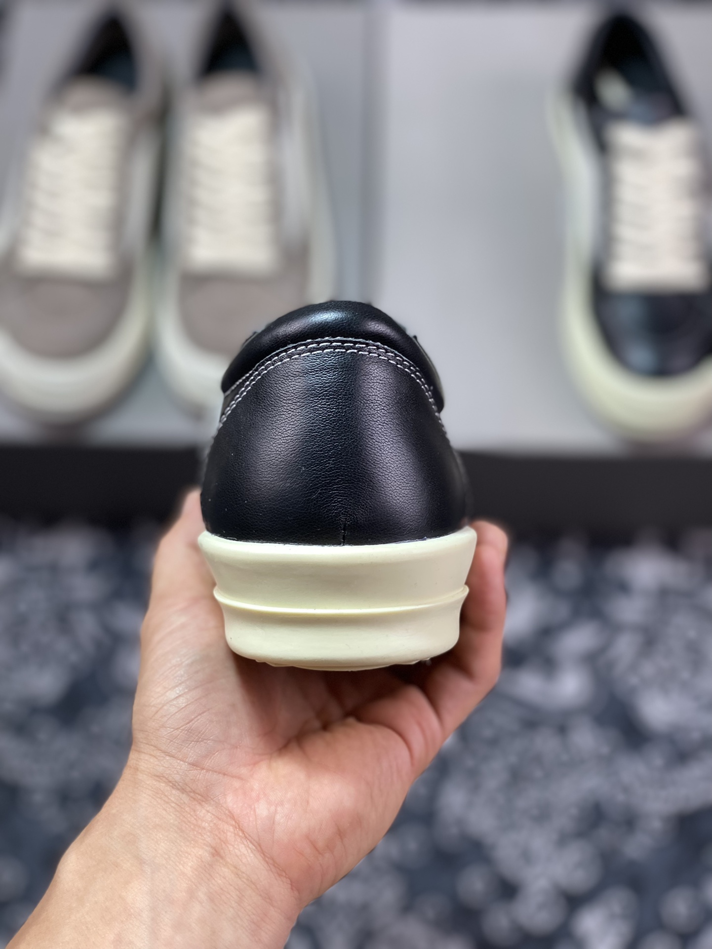 380 Rick Owens Vintage Low-Top Sneakers”Black/Pearl Milk“低帮板鞋“皮革黑浅灰侵权款”RU02B2897 LPOLVS 9081