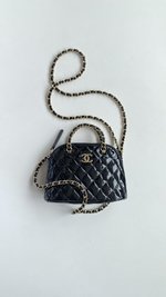 What is a 1:1 replica
 Chanel Online
 Bags Backpack Patent Leather