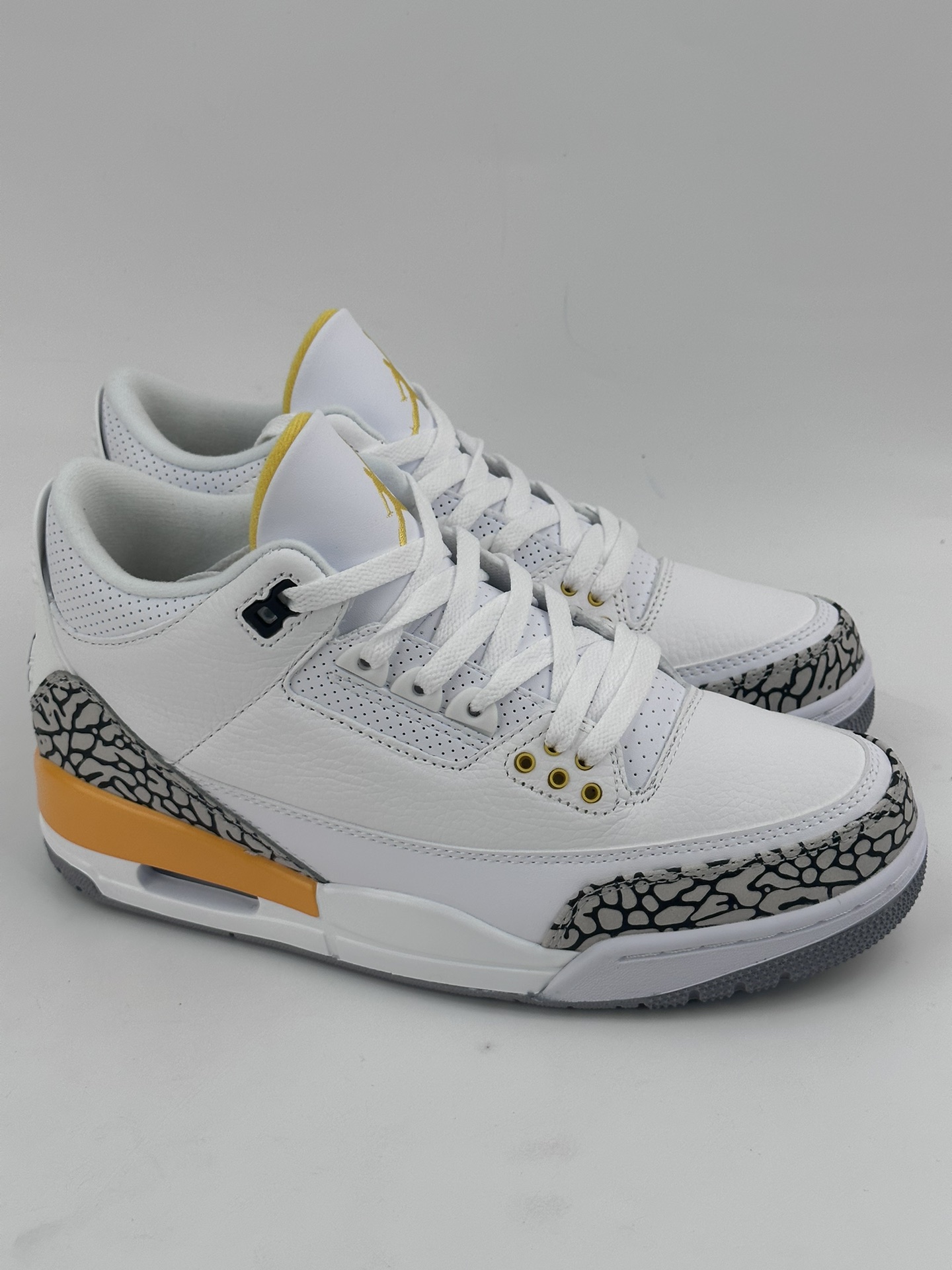 280 [N版] Air Jordan 3 Retro ”Laser Orange” 湖人白黄 CK9246-108