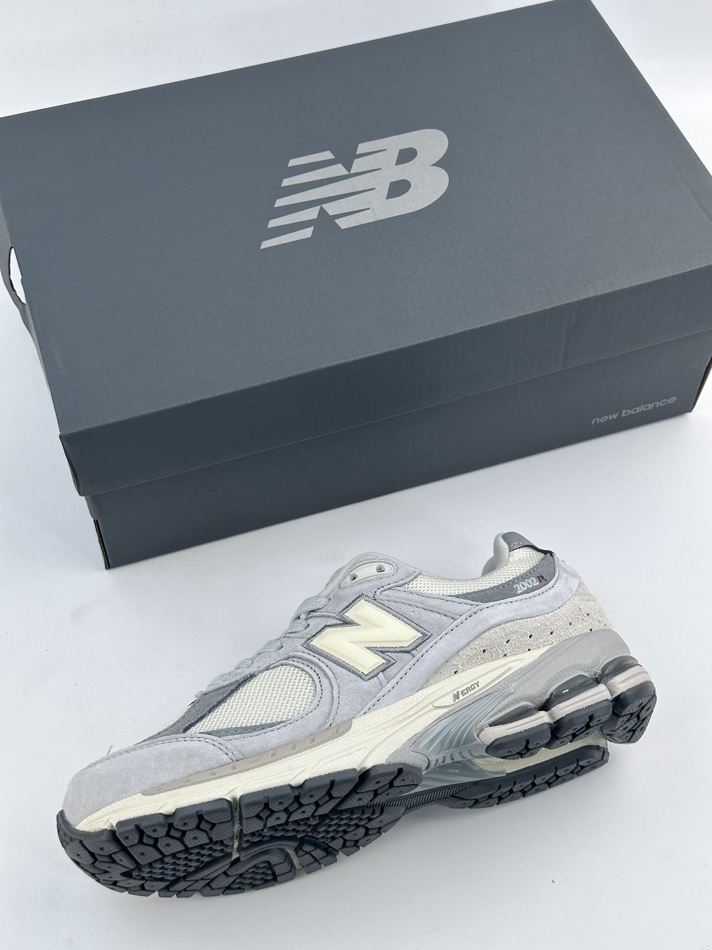 200 NewBalance2002R 复古单品正确版本 M2002RLN