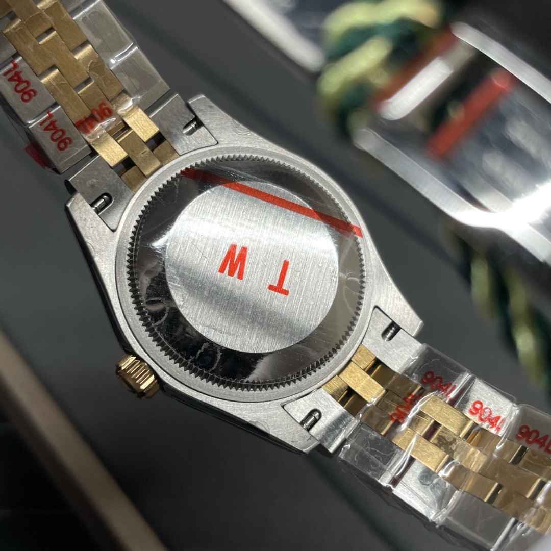 Rolex 女日志31mm 间黄金 罗马刻度6字位钻 钻圈
