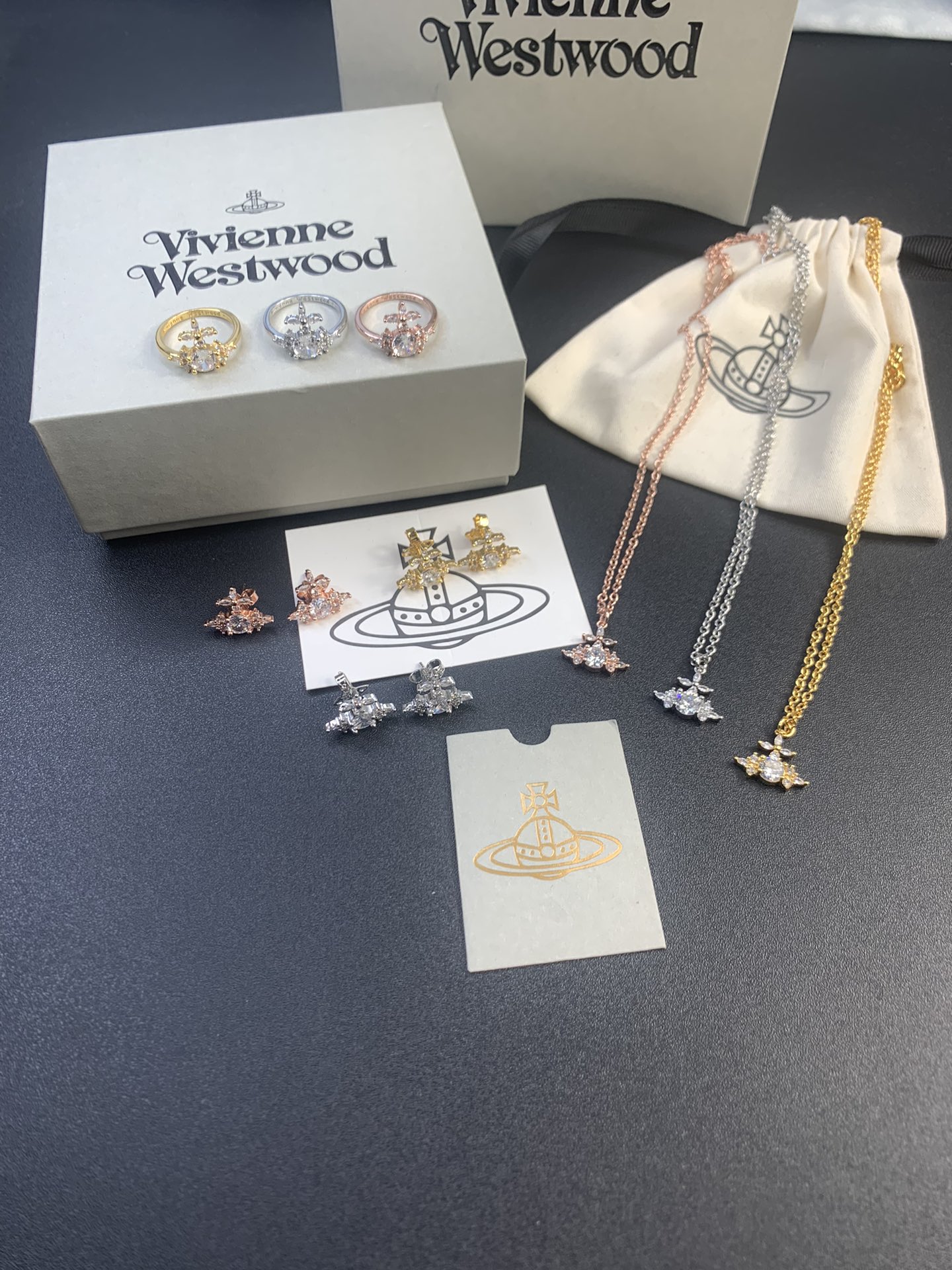 Vivienne Westwood 西太后马眼锆石戒指耳环项链套装，白金黄金玫瑰金三个色，戒指6.7.8