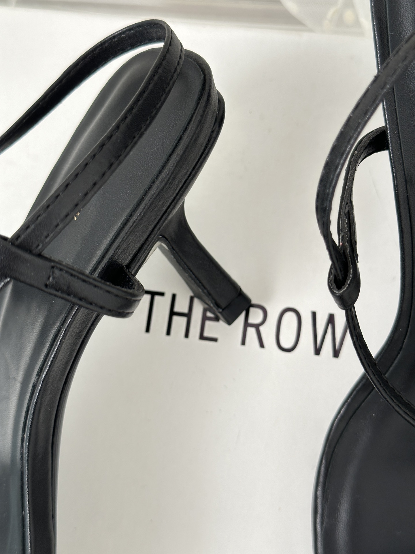 TheRow23ss春夏新品细跟露趾