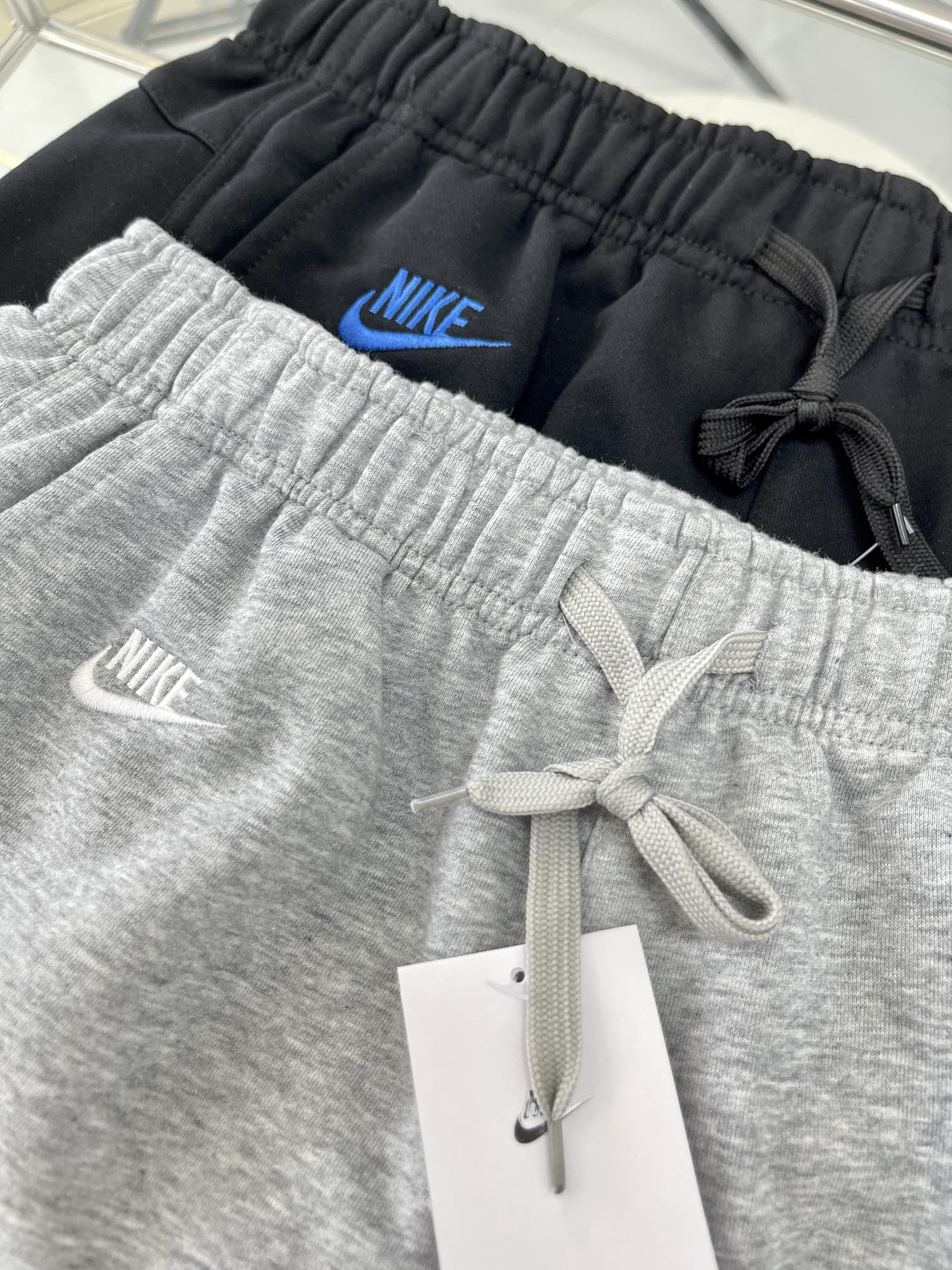 NIKE NIKENEK Glass Clothes: Soft, Cozy, Modern Performance. - 图片 7