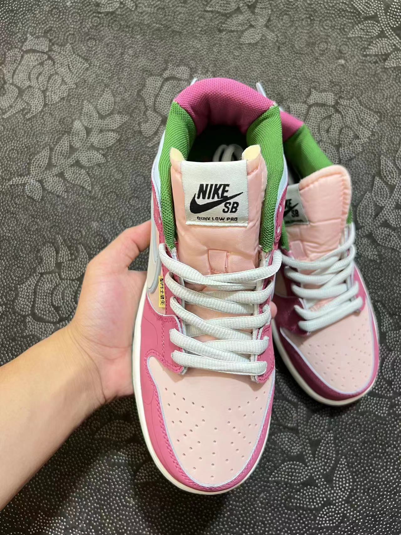 ? 正品定制 Nike Dunk Low 蓝粉配色?