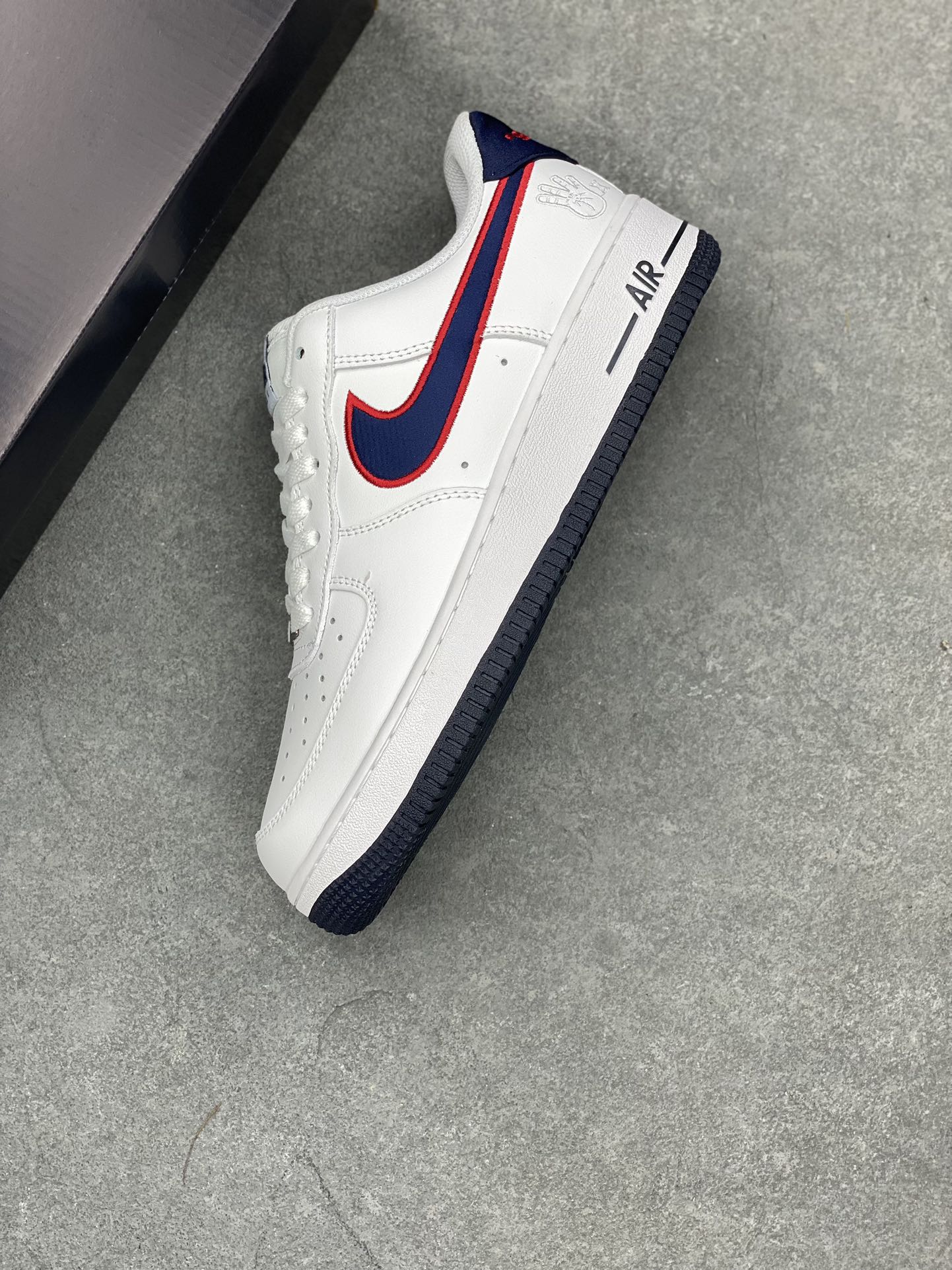 Nike Air Force 1 Low White/Navy Casual Sneakers FJ0710-100 8 i1689012007 1334 6