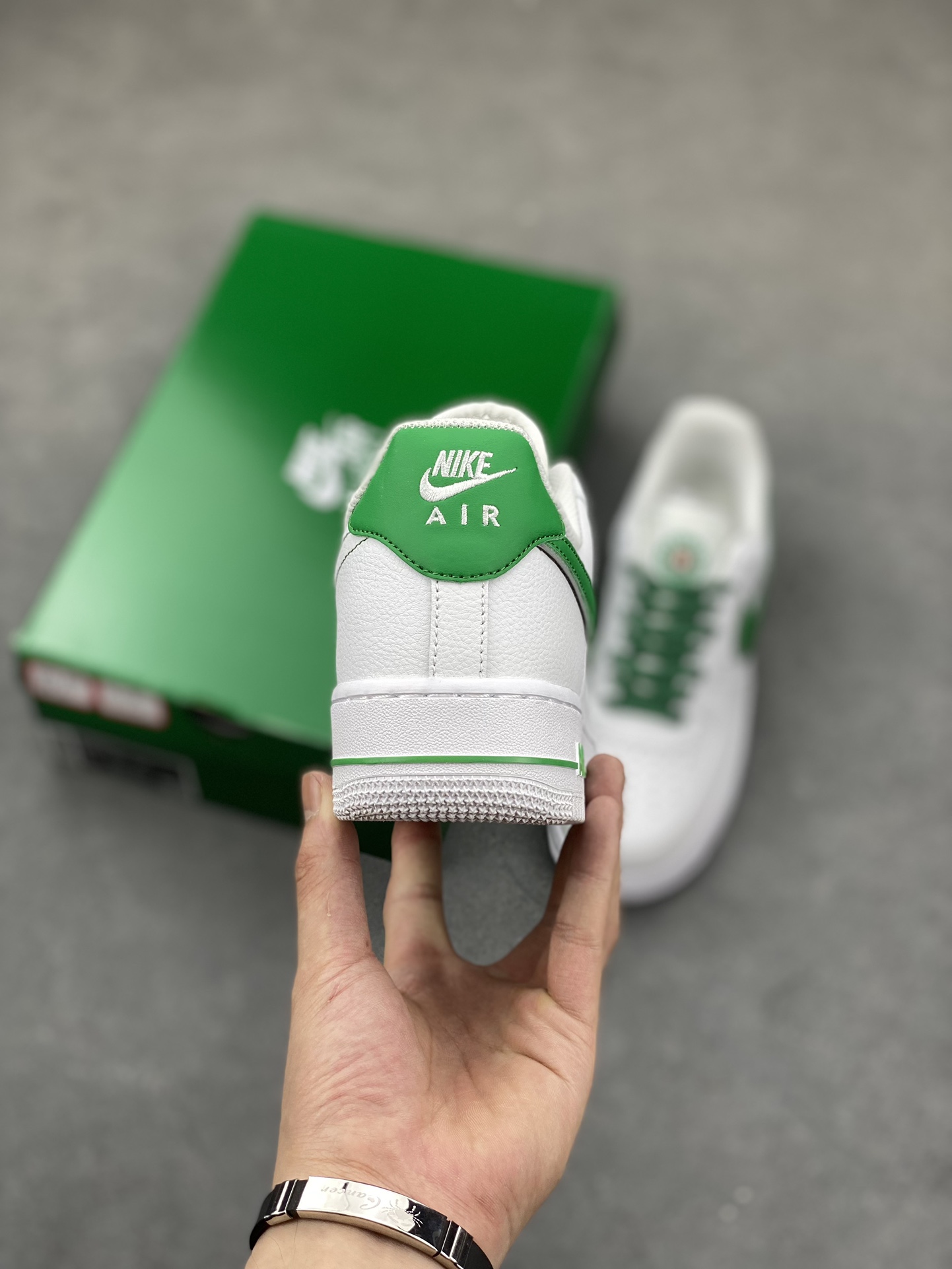 Nike Air Force 1 Low White Green Casual Sneakers CU9225-800 5 i1689012062 9207 3