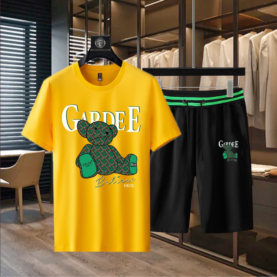 Gucci Kleding T-Shirt Trainingspak Lentecollectie Fashion Korte mouw