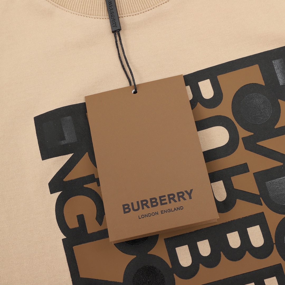 Burberry/巴宝莉 熊熊印花圆领短袖T恤