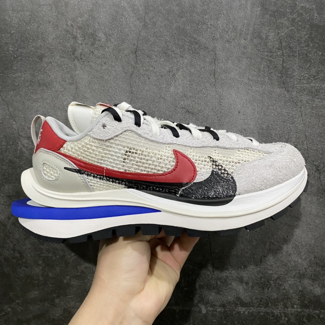 【纯原M版】Sacai 3.0 华夫三代nSacai x NK Vaporwaffle 3.0灰白 白蓝红 CV1363-100n市售天花板品质一线头部大厂出品 平台高端零售卖家专供品质原鞋原厂数据原楦头纸板开发 正确原厂织唛标 转印工艺 原厂鞋面材料 正确织面 全网最大程度还原ZP工艺版本 尺码：36 36.5 37.5 38 38.5 39 40 40.5 41 42 42.5 43 44 44.5 45 46 47.5-莆田鞋批发中心