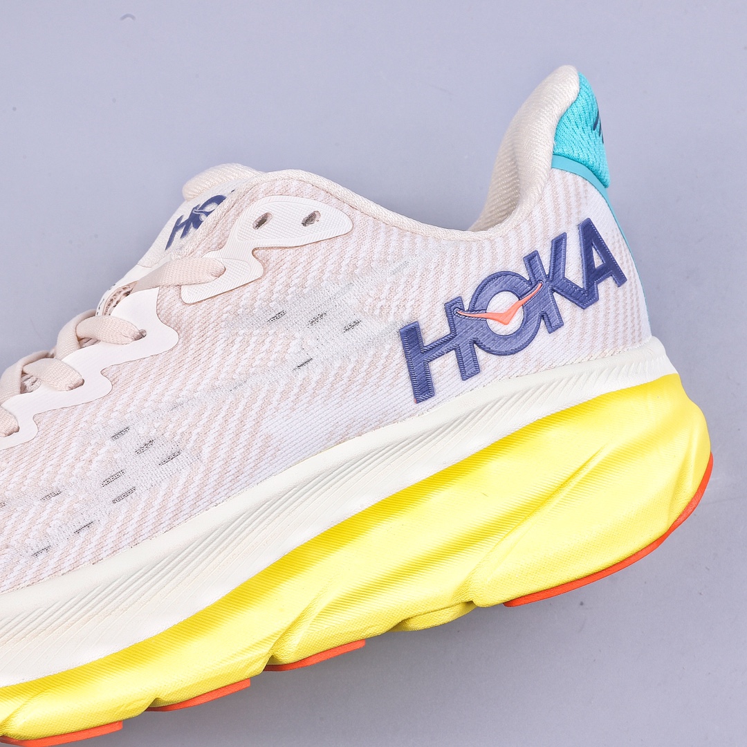 HOKA M SPEEDGOAT 9 functional cushioning running shoes