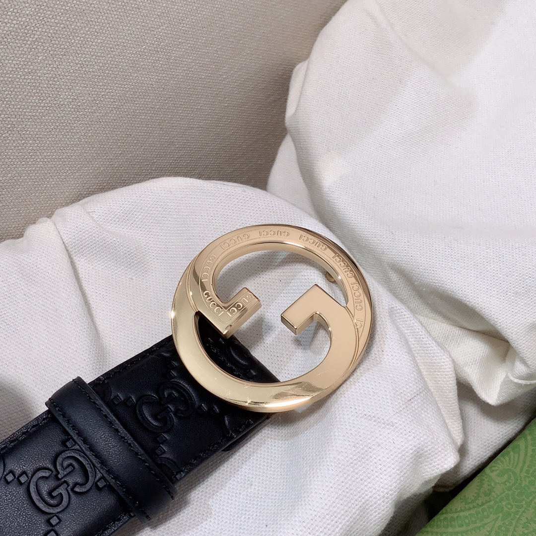 Gucci[正]专柜新款双G扣头层牛皮精品钢扣上身效果非常好.质量杠杠滴！