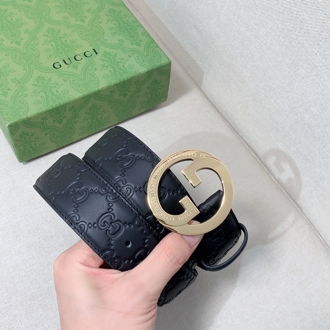 Gucci[正]专柜新款双G扣头层牛皮精品钢扣上身效果非常好.质量杠杠滴！