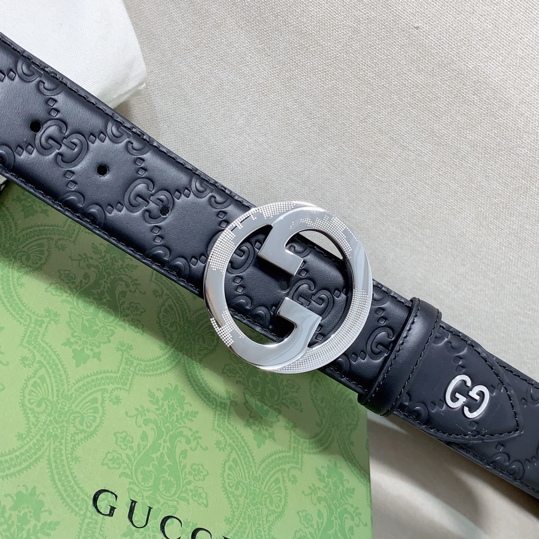 Gucci[正]专柜新款双G扣头层牛皮精品钢扣上身效果非常好.质量杠杠滴！