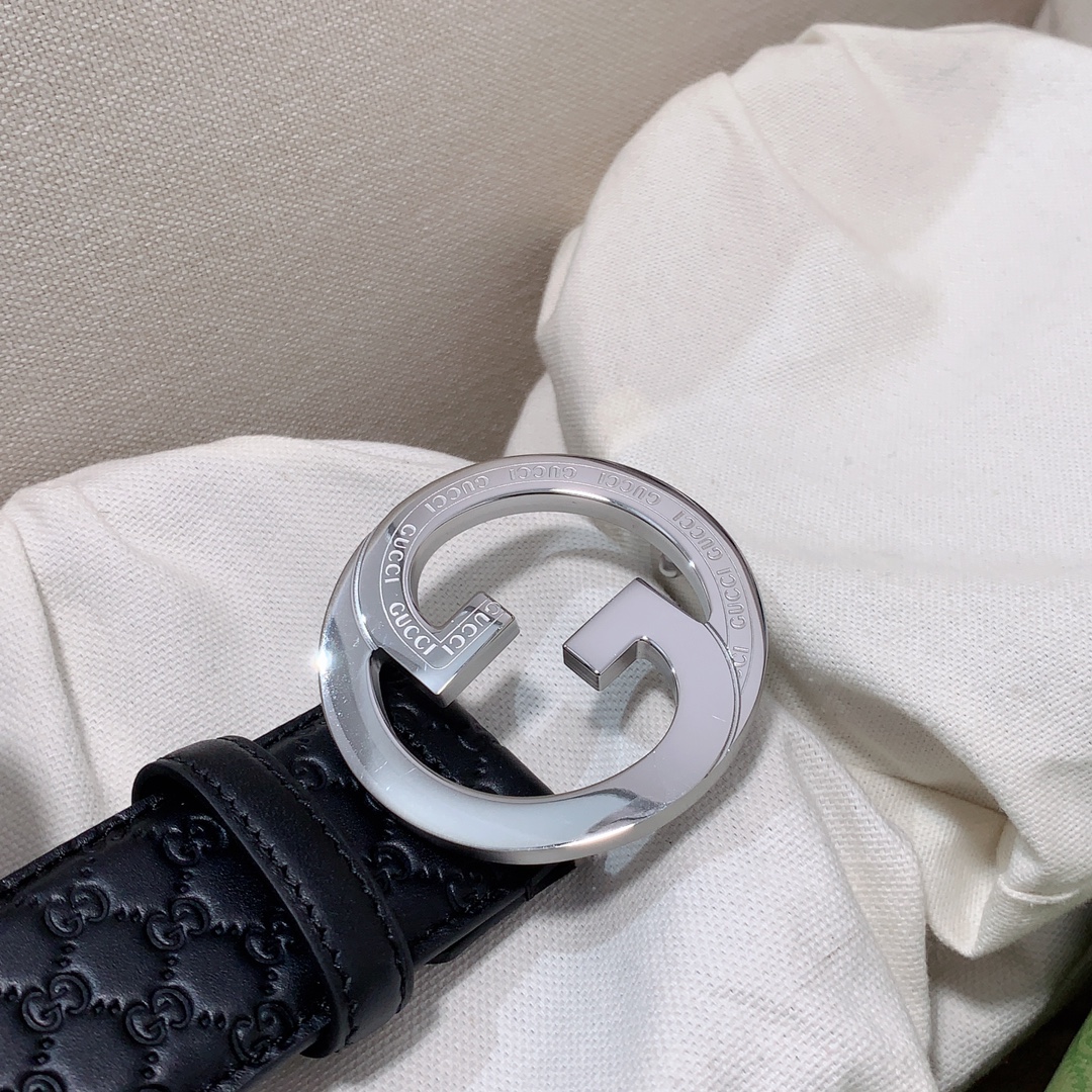 Gucci[正]专柜新款双G扣头层牛皮精品钢扣上身效果非常好.质量杠杠滴！