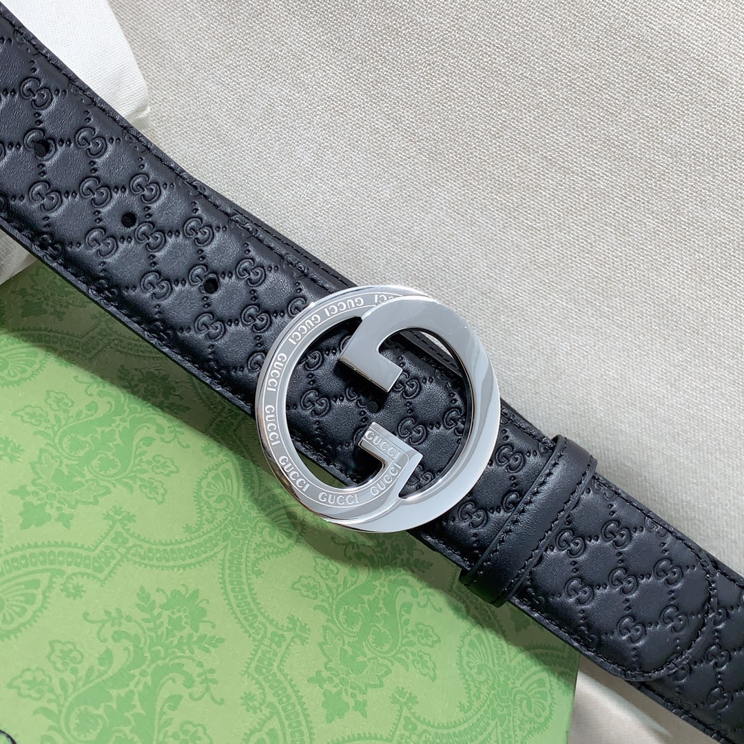 Gucci[正]专柜新款双G扣头层牛皮精品钢扣上身效果非常好.质量杠杠滴！