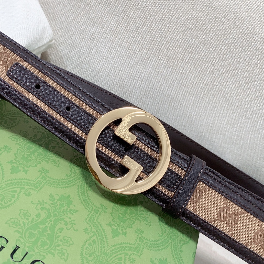 Gucci[正]专柜新款双G扣头层牛皮精品钢扣上身效果非常好.质量杠杠滴！