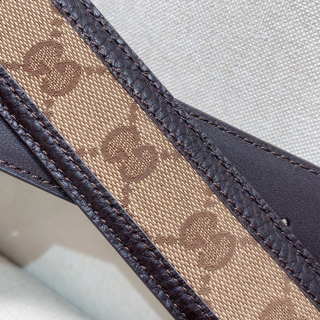 Gucci[正]专柜新款双G扣头层牛皮精品钢扣上身效果非常好.质量杠杠滴！