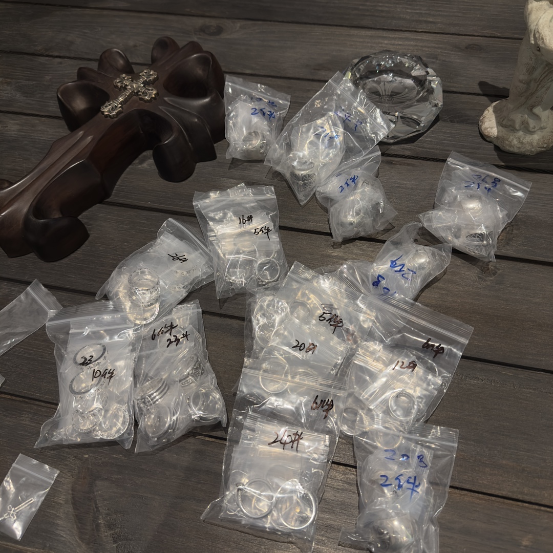 Daily shipping, cooperative agents