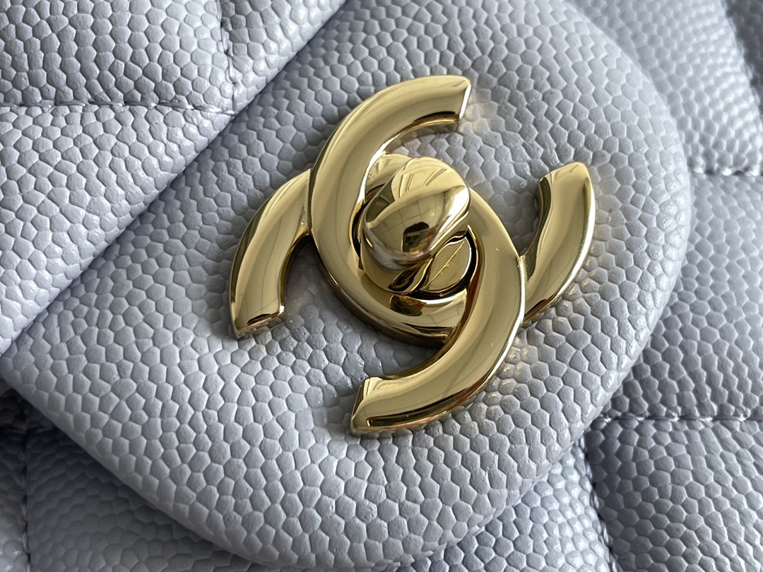 🌼白金版▪️正品级 包装如图𝐂𝐡𝐚𝐧𝐞𝐥 𝐂𝐅 浅紫色全名Classic Flap尺寸： 15.5*25