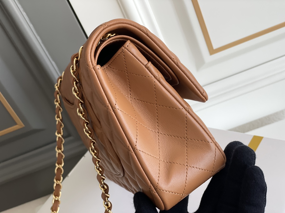 🌼白金版▪️正品级 包装如图专柜售价𝟓𝟑𝟕𝟑𝟎𝐫𝐦𝐛购入开发✃经典不止步，革新时尚让你眼前一亮颜值爆表了