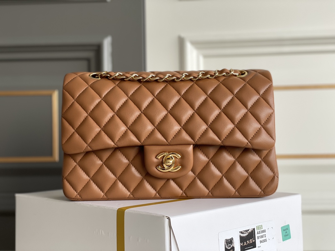 🌼白金版▪️正品级 包装如图专柜售价𝟓𝟑𝟕𝟑𝟎𝐫𝐦𝐛购入开发✃经典不止步，革新时尚让你眼前一亮颜值爆表了