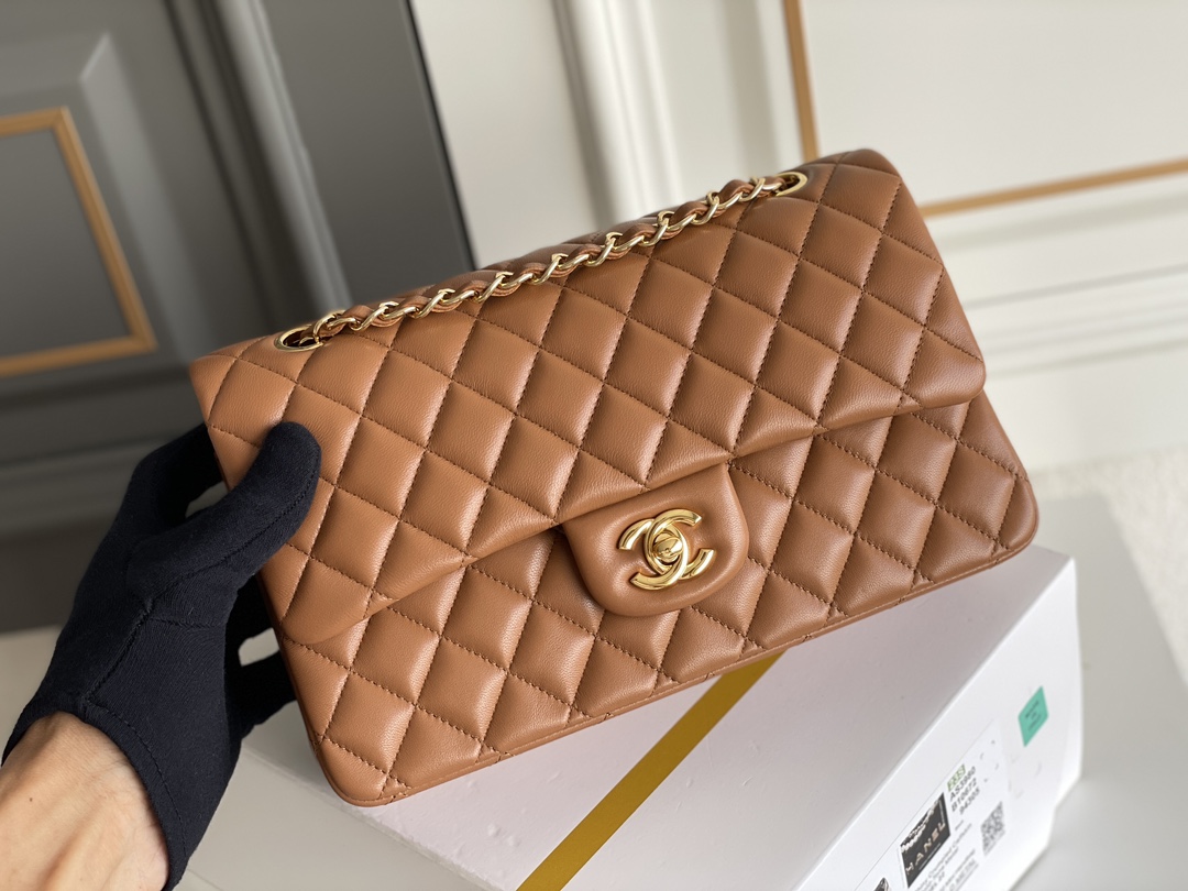 🌼白金版▪️正品级 包装如图专柜售价𝟓𝟑𝟕𝟑𝟎𝐫𝐦𝐛购入开发✃经典不止步，革新时尚让你眼前一亮颜值爆表了