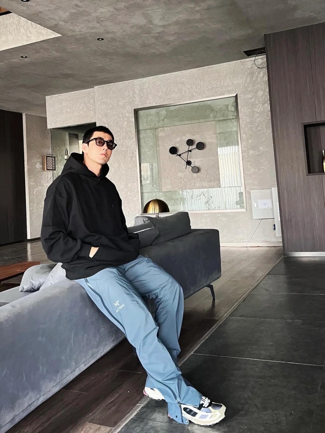 范思哲 Versace 高定典藏名品高定成衣时装外套连衣裙衬衫T恤 #CEBC252D 9