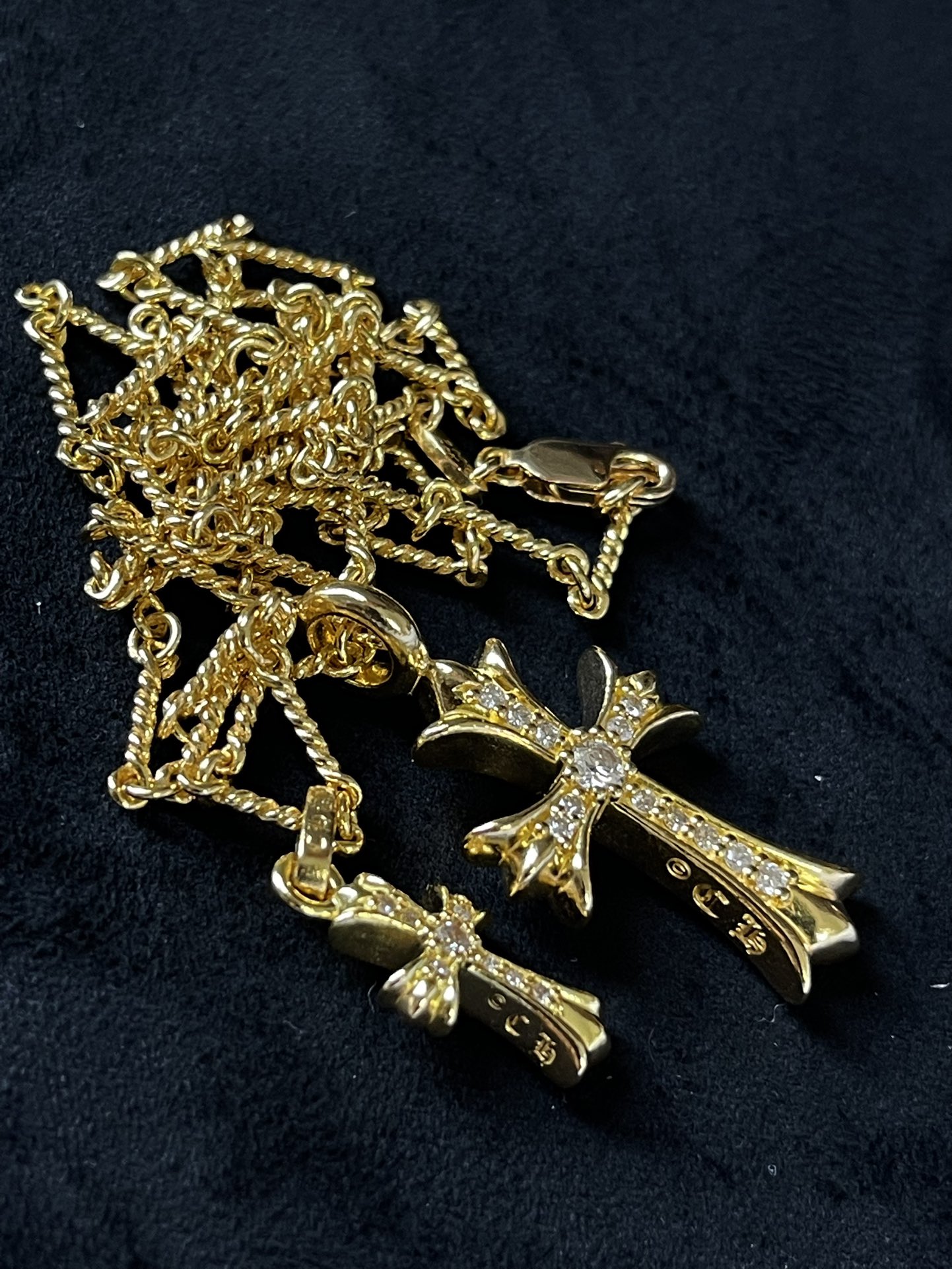 Chrome Hearts 𝐂𝐡𝐫𝐨𝐦𝐞 𝐡𝐞𝐚𝐫𝐭𝐬克罗心