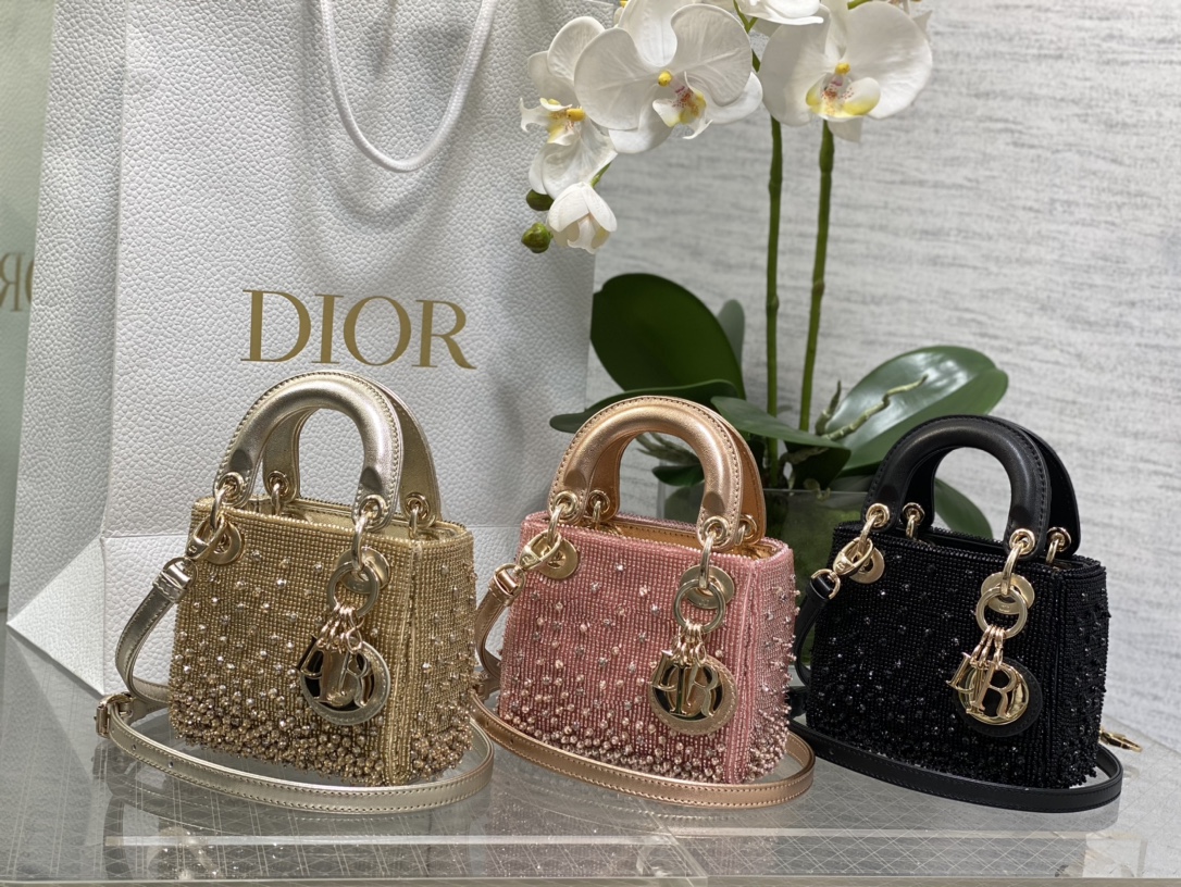 𝐋𝐚𝐝𝐲 𝐌𝐢𝐜𝐫𝐨 últimas cuentas de tres colores en stock ✔️