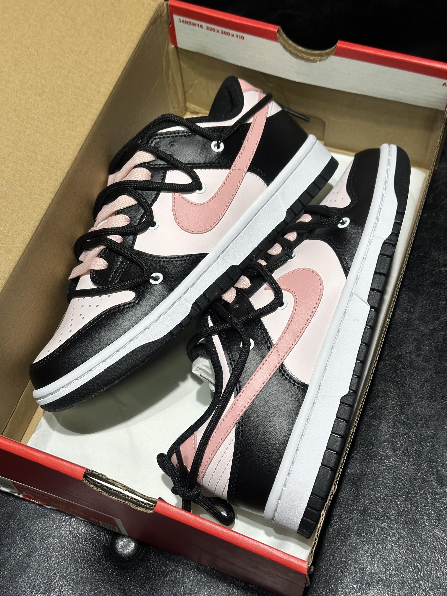 Nike Shoes Sneakers Black Pink Sweatpants