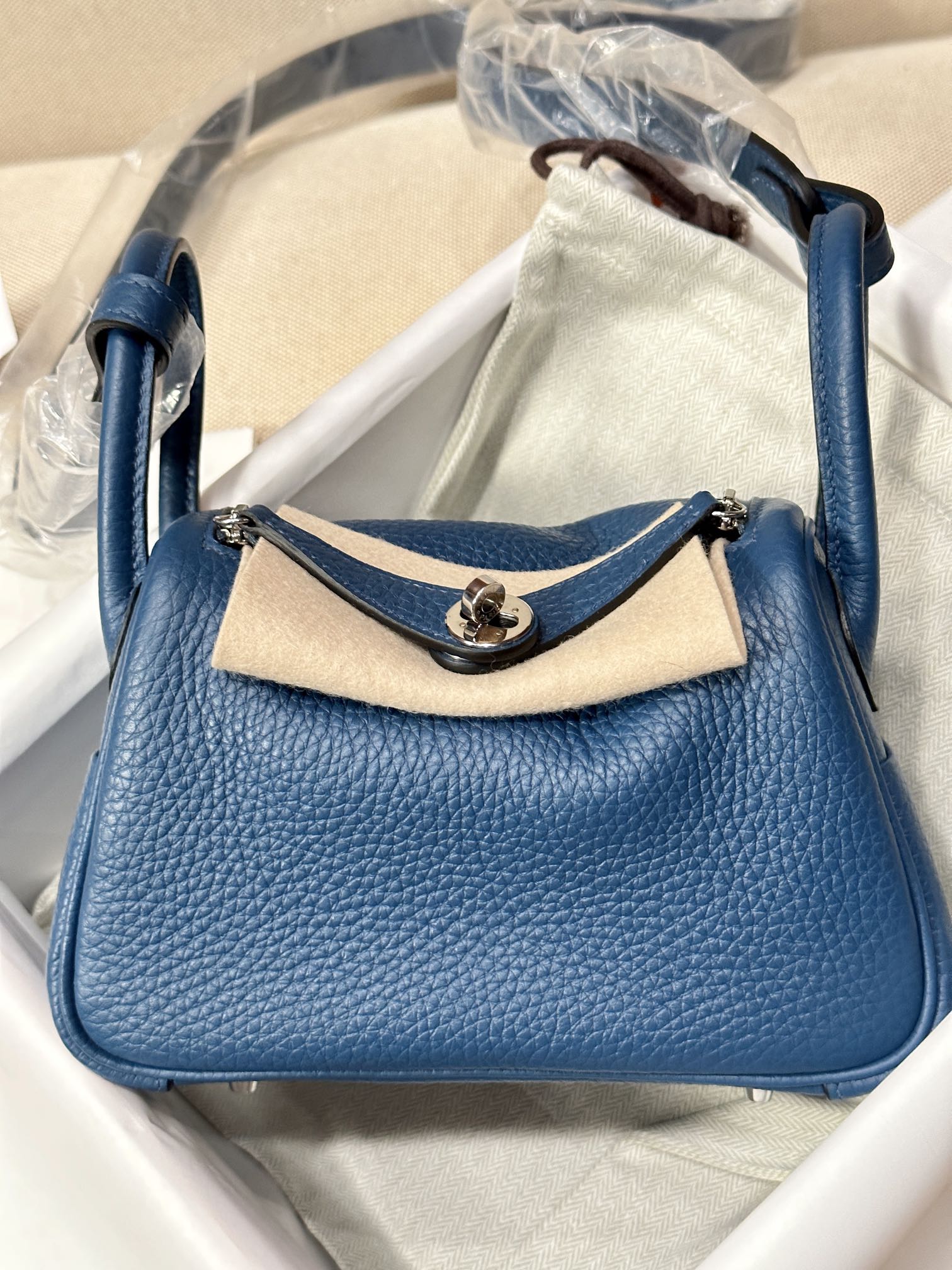 Hermes Lindy Blue mini shoulder everyday