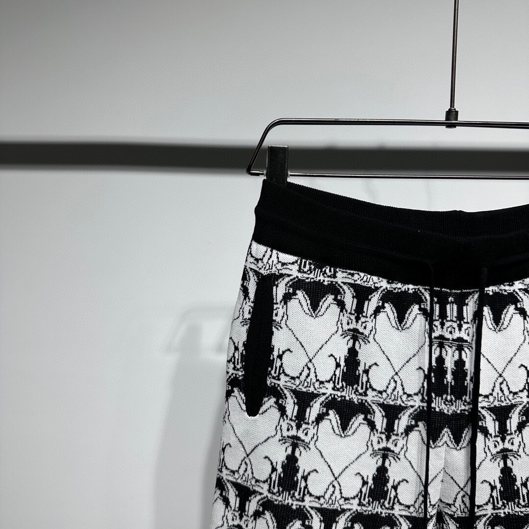 Louis Vuitton Haute Couture Haute Couture Ready-to-Wear Clothing Dress 2