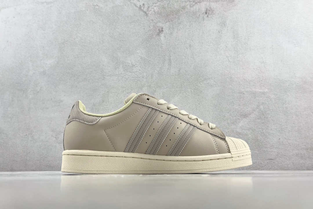 150 adidas originals Superstar 浅灰 GW4437