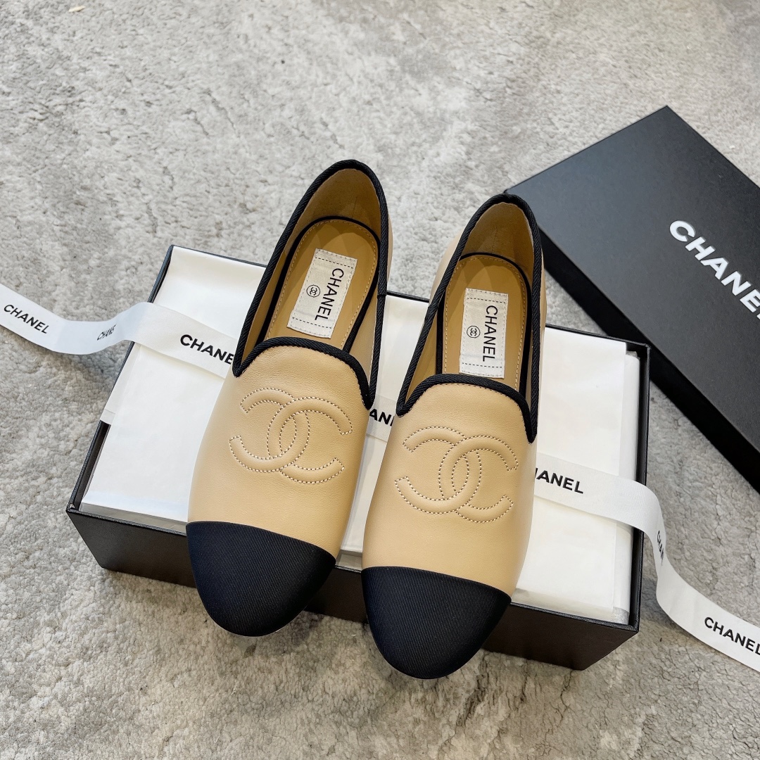 CHANEL мюли лоферы｜винтажные роскошные лоферы｜металлическая пряжка с двойной C + вощёная телячья кожа