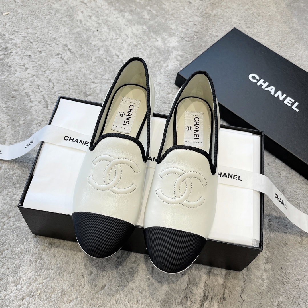 CHANEL мюли лоферы｜винтажные роскошные лоферы｜металлическая пряжка с двойной C + вощёная телячья кожа