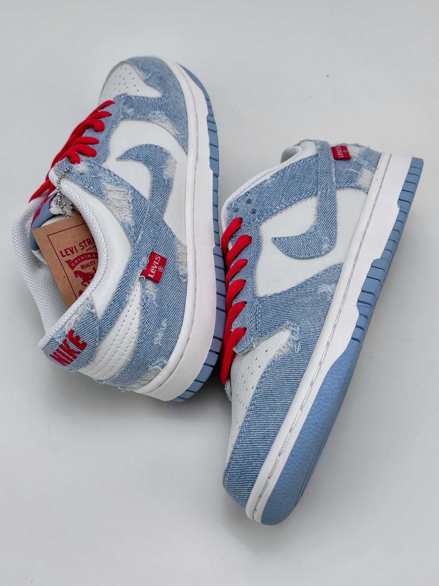 280 Nike SB Dunk Low x Levi‘s 牛仔破洞 李维斯联名 LE0021-005