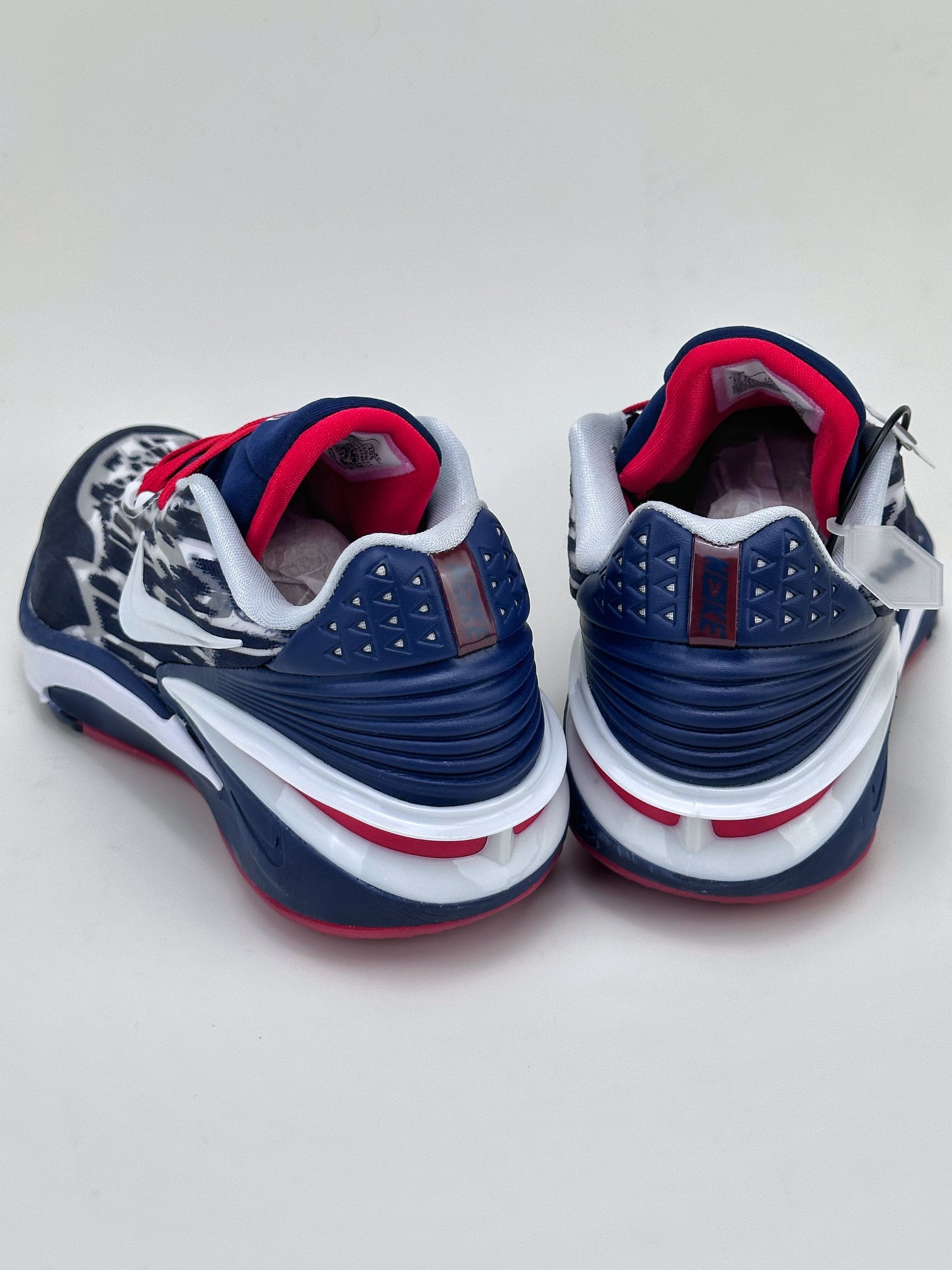 260 [BOSS版] NIKE Air ZOOM GT CUT 2代 FJ7063-105