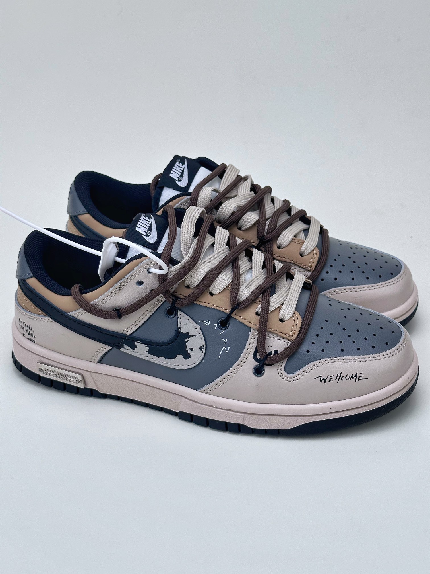 190 NIKE SB Dunk Low 定制藕粉深灰绑带 CW1590-100