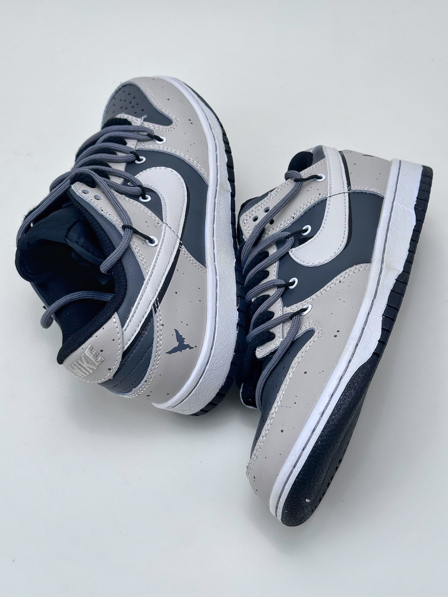 190 NIKE SB Dunk Low 定制泼墨深蓝灰绑带 DJ6188-002