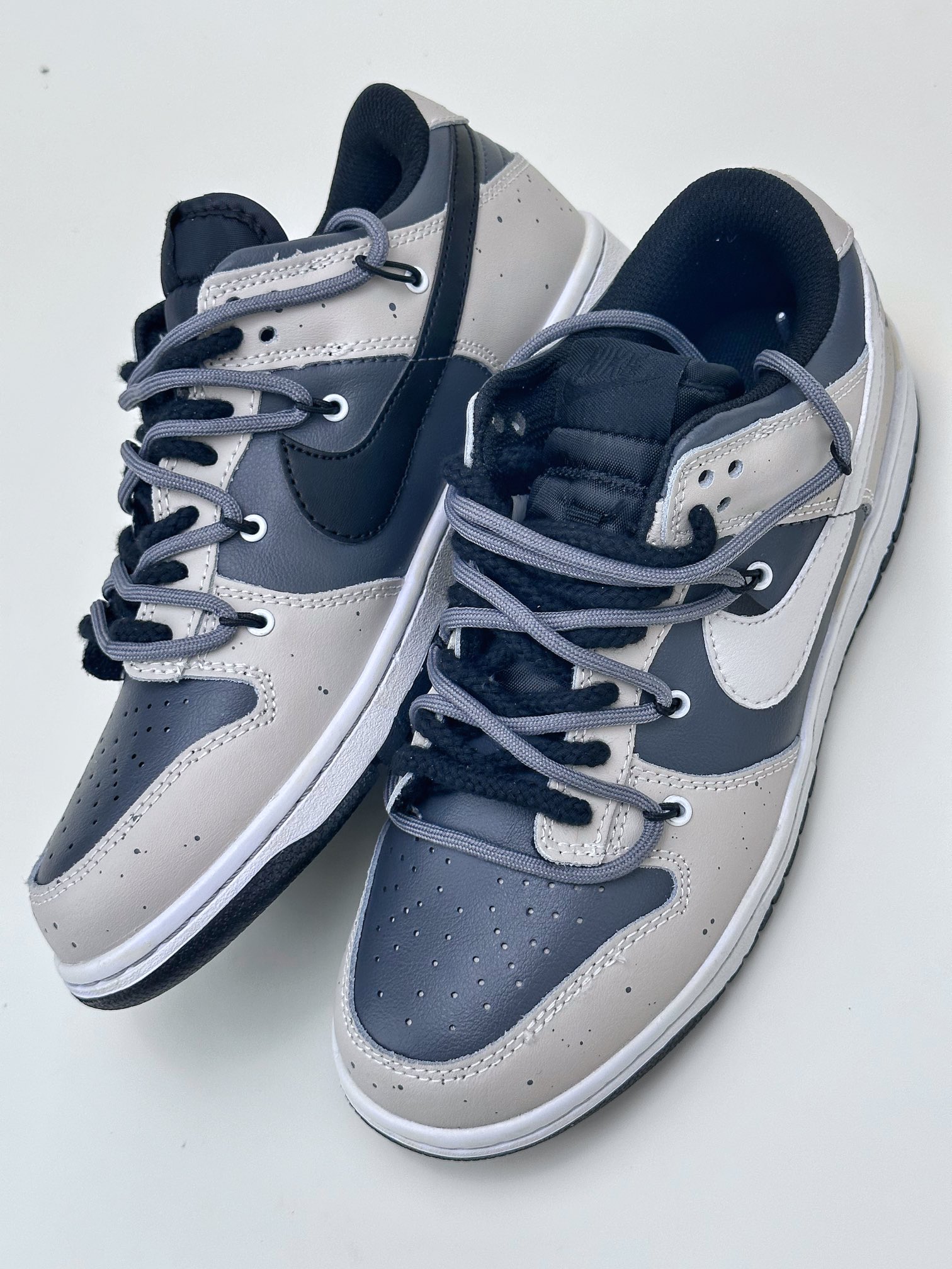 190 NIKE SB Dunk Low 定制泼墨深蓝灰绑带 DJ6188-002