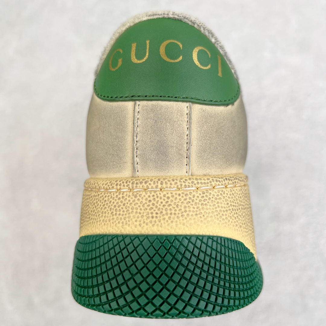 图片[8]-零售💰390 古驰Gucci Double Screener Platform GG Sneaker Low 双倍原型系列低帮复古松糕百搭做旧休闲脏脏胖胖厚底板鞋 女鞋广东原产#配置专柜2021版抹茶色配件及包装物(附送官方快递加固牛皮纸盒!!)#采用超软磨砂小牛皮组合纯棉提花布鞋面材质#超软皮内里灌注缓震PU脚垫#全新加厚双层TPR隔色鞋底(6.0cm 厘米外增高效果!!)#正确毛巾抓绒内里#饰金属双G椭圆形珐琅细节 复古学院风款式与融入怀旧运动服风格的面料风靡数十年，这款运动鞋以体育运动中的防守动作命名，灵感源自70年代经典运动鞋，运用皮革和经典GG帆布混搭呈现，装饰条纹织带和复古Gucci标识，经过特殊处理，整体呈现做旧效果。白色皮革和经典GG帆布 复古风格绿色和橘色尼龙条纹织带 绿色皮革细节 经过特殊处理，营造复古做旧效果 饰金属双G椭圆形珐琅细节 标签上装饰Gucci复古标识 双色鞋底 尺码：35-40 编码：Wby3936090-运动鞋